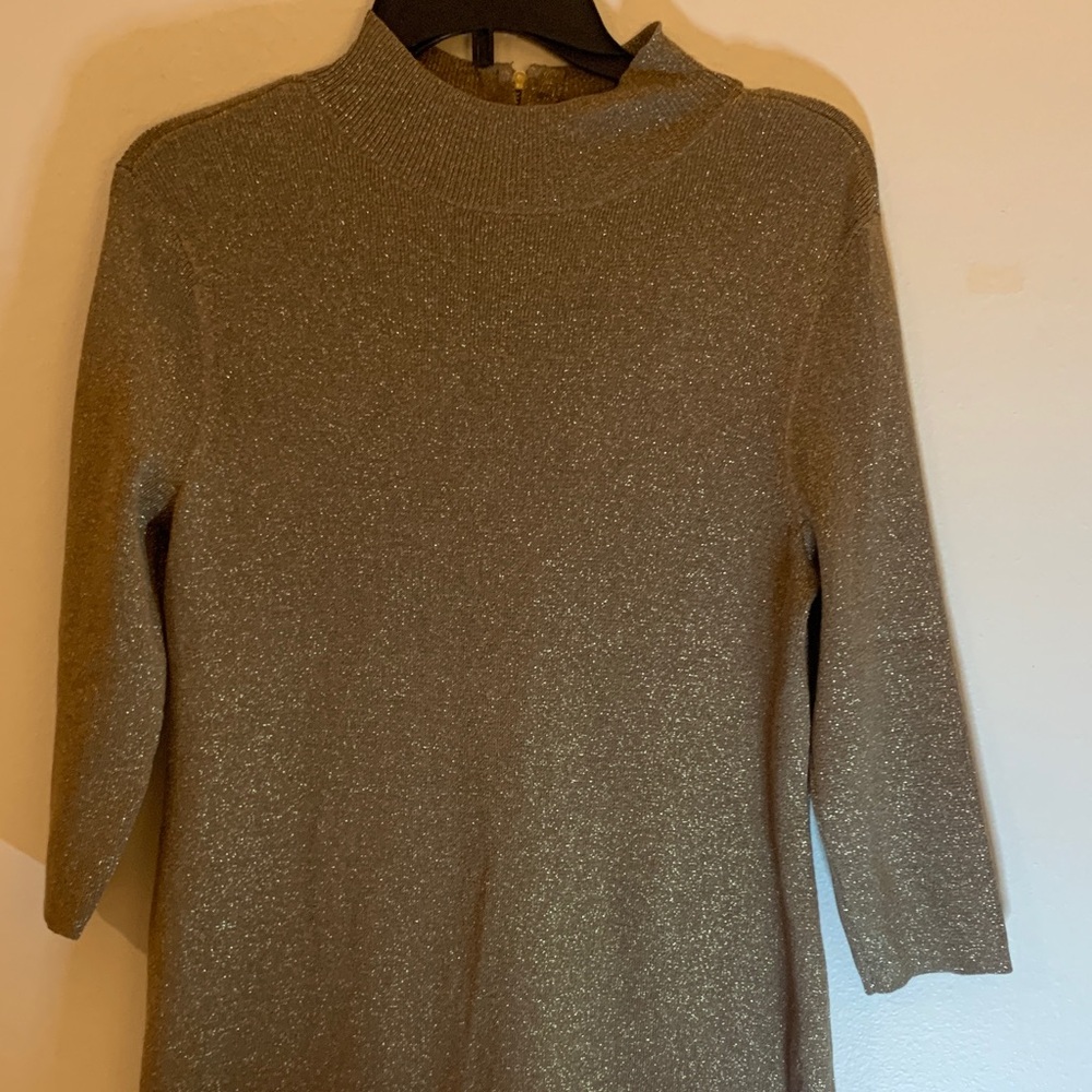 Elegant Gold Long Sleeve Dress - Preloved - Picture 3 of 15